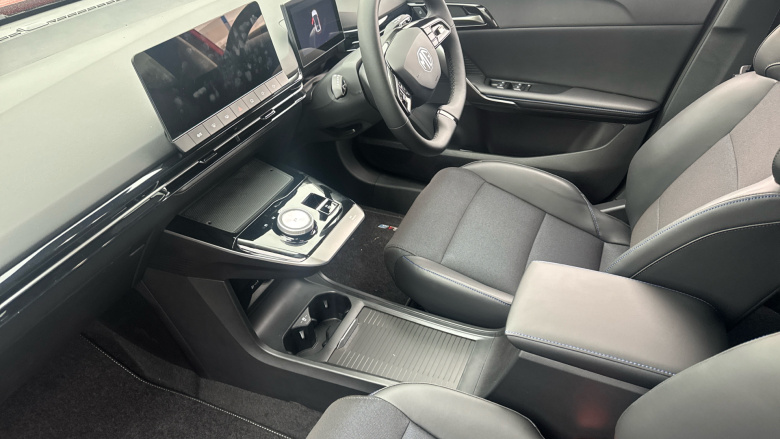 MG MG4 150kW Trophy EV Long Range 64kWh 5dr Auto Electric Hatchback